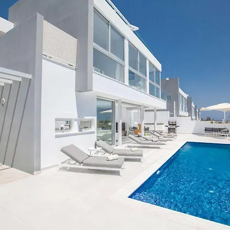 Villa Pearl 13 Protaras