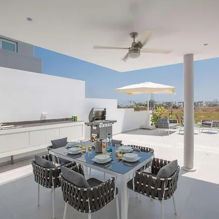 Pearl 13 Villa *